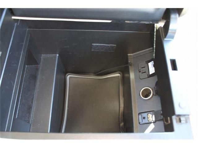 TOYOTA VELLFIRE 2016