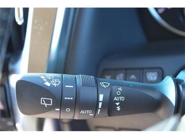 TOYOTA VELLFIRE 2016