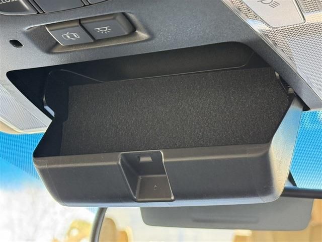 TOYOTA VELLFIRE 4WD 2016