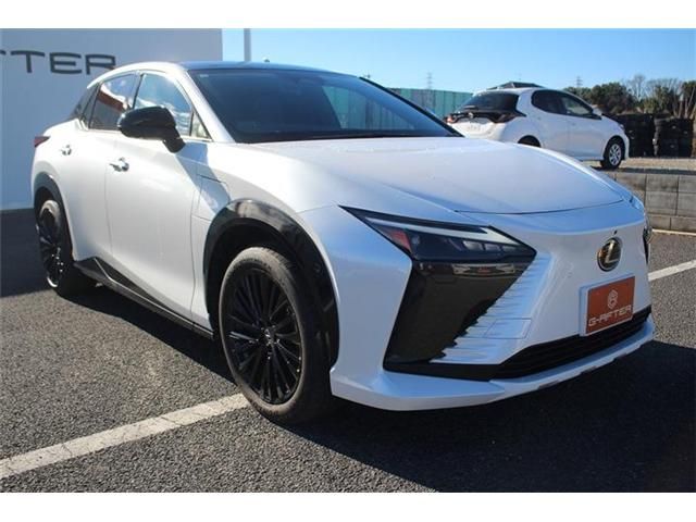 TOYOTA LEXUS RZ450e 2023