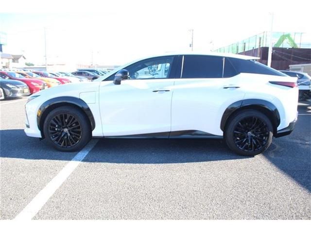 TOYOTA LEXUS RZ450e 2023