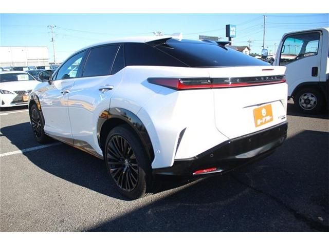 TOYOTA LEXUS RZ450e 2023