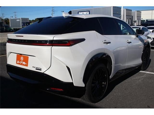 TOYOTA LEXUS RZ450e 2023