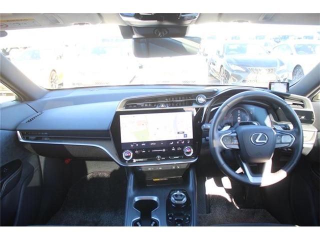 TOYOTA LEXUS RZ450e 2023