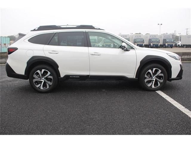 SUBARU LEGACY OUTBACK 2023