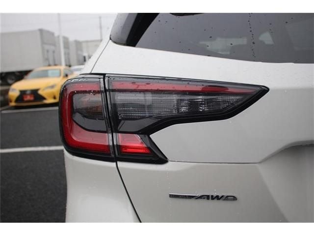 SUBARU LEGACY OUTBACK 2023