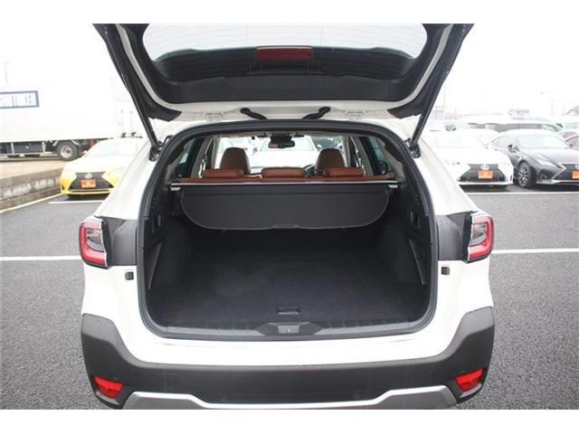 SUBARU LEGACY OUTBACK 2023