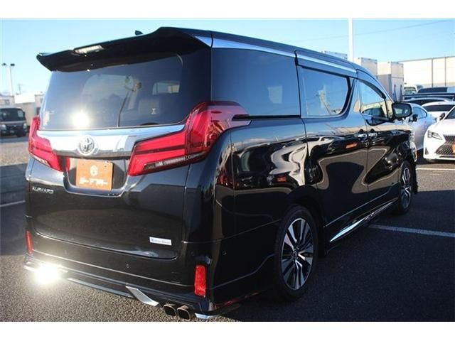 TOYOTA ALPHARD 2020