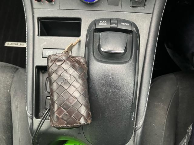 TOYOTA LEXUS CT200h 2011