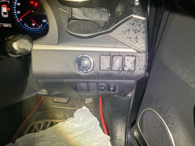 TOYOTA HARRIER 2WD 2017