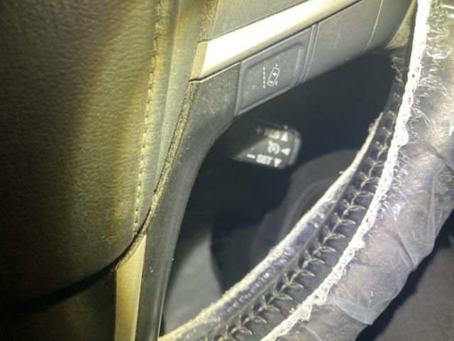 TOYOTA HARRIER 2WD 2017