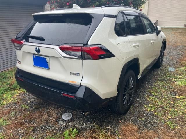 TOYOTA RAV4 PHV 2021