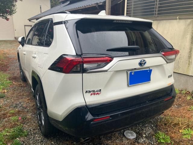 TOYOTA RAV4 PHV 2021