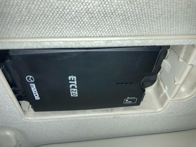 MAZDA AXELA SPORTS 2016