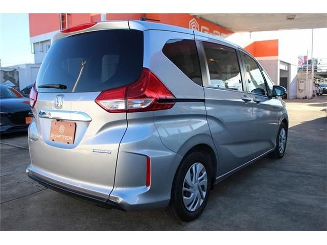 HONDA FREED plus HYBRID 2023