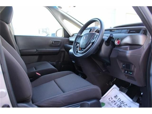 HONDA FREED plus HYBRID 2023