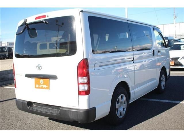 TOYOTA HIACE van 2WD 2014