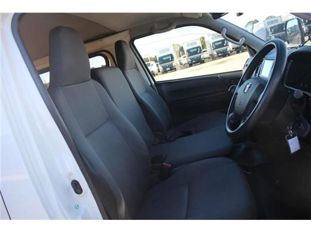 TOYOTA HIACE van 2WD 2014