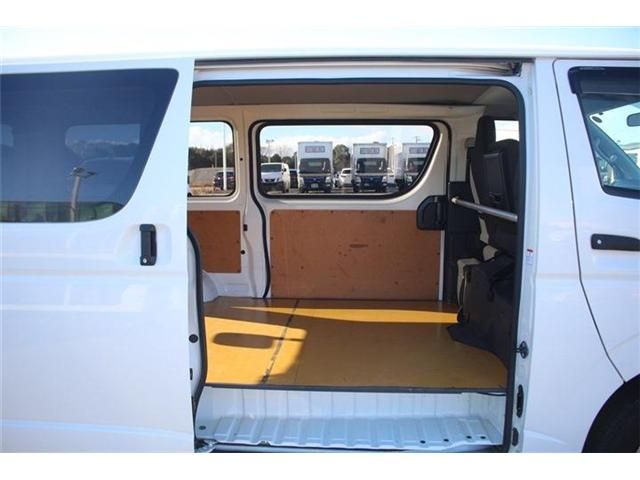TOYOTA HIACE van 2WD 2014