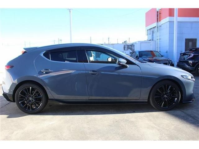 MAZDA MAZDA3 FASTBACK 2019