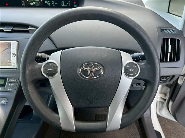 TOYOTA PRIUS 2010