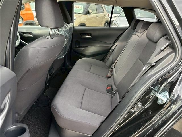 TOYOTA COROLLA TOURING HYBRID 2022