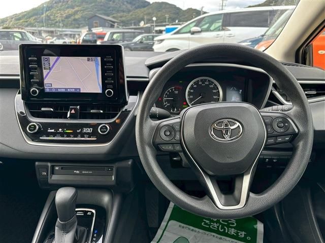 TOYOTA COROLLA TOURING HYBRID 2022