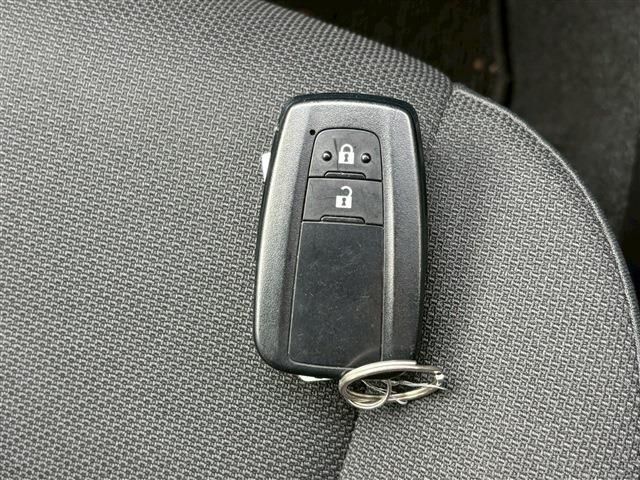 TOYOTA COROLLA TOURING HYBRID 2022