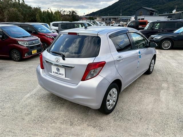 TOYOTA VITZ 2014