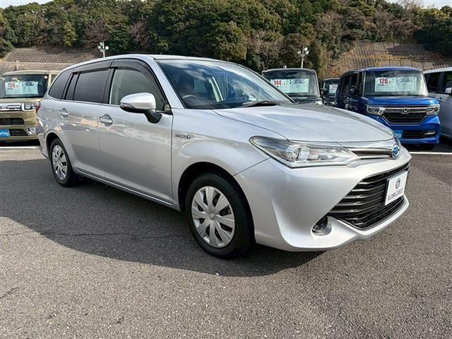 TOYOTA COROLLA FIELDER 2017