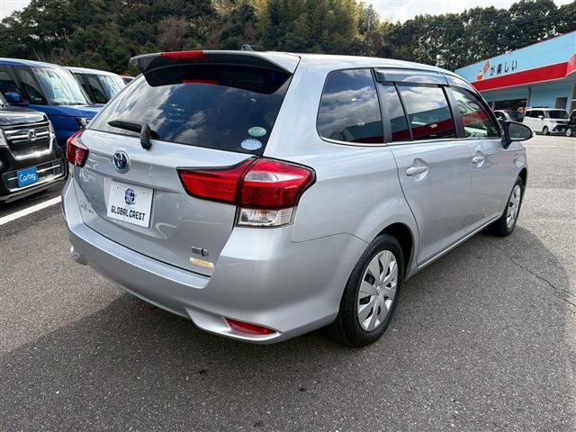 TOYOTA COROLLA FIELDER 2017