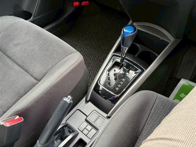 TOYOTA COROLLA FIELDER 2017