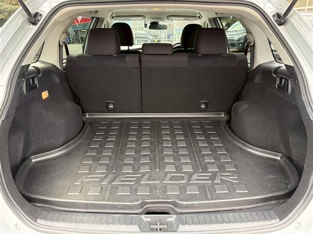 TOYOTA COROLLA FIELDER 2017