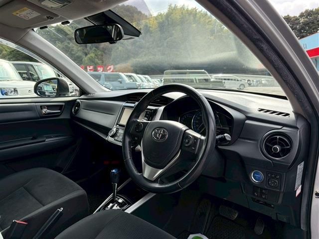 TOYOTA COROLLA FIELDER 2017