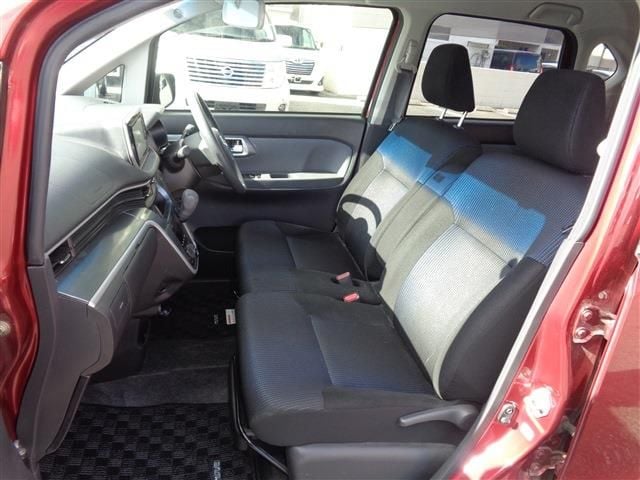 DAIHATSU MOVE CUSTOM 2015