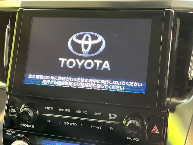 TOYOTA ALPHARD 2017