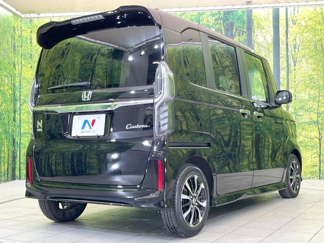 HONDA N BOX CUSTOM 2019