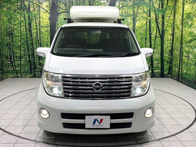 NISSAN ELGRAND  4WD 2006