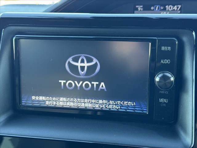 TOYOTA ESQUIRE HYBRID 2019