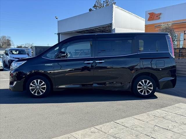 TOYOTA ESQUIRE HYBRID 2019