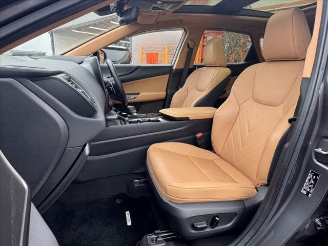 TOYOTA LEXUS NX250 2023