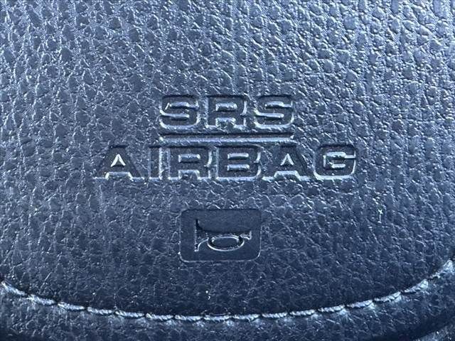 TOYOTA AURIS HYBRID 2016