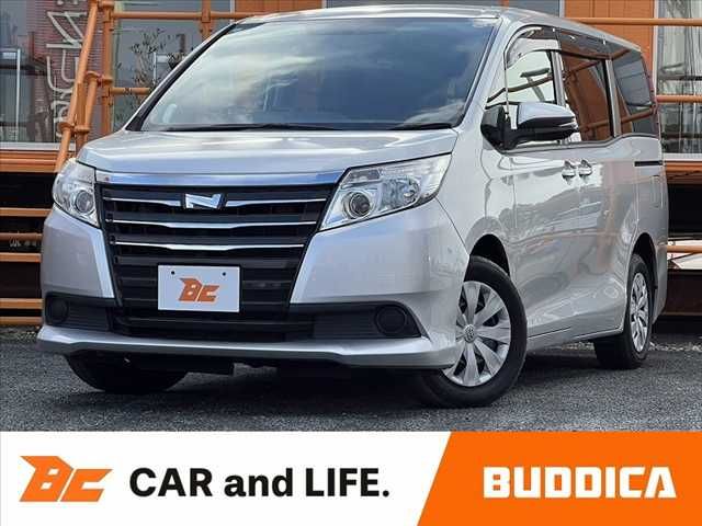 TOYOTA NOAH 2017