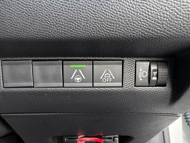 PEUGEOT PEUGEOT 208 2023