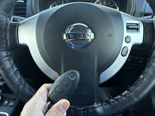 NISSAN X-TRAIL 4WD 2010