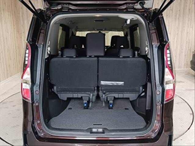 NISSAN SERENA  WG 2020