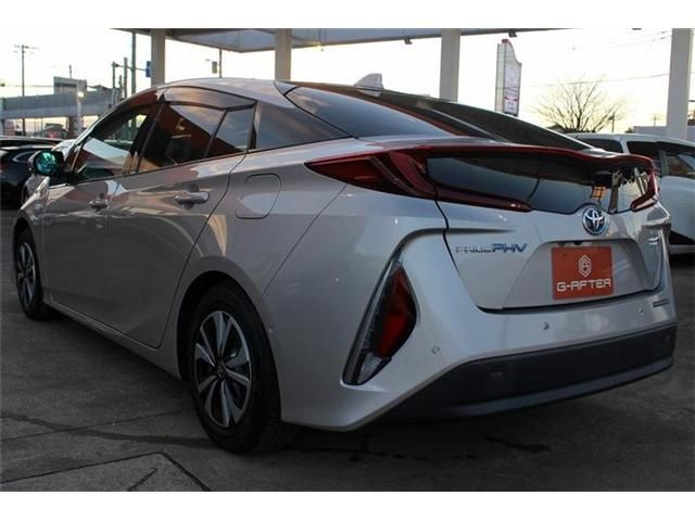 TOYOTA PRIUS PHV 2017