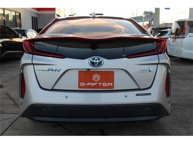 TOYOTA PRIUS PHV 2017