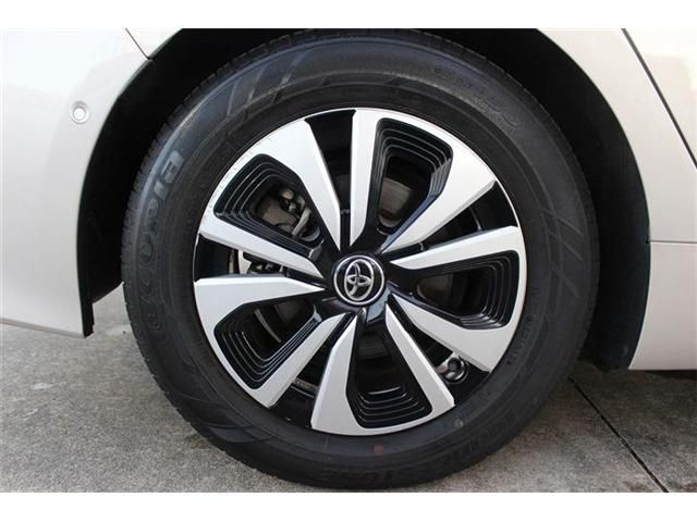 TOYOTA PRIUS PHV 2017