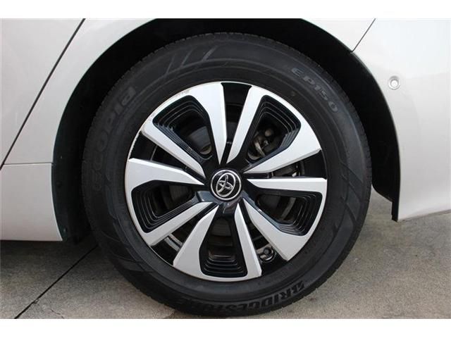 TOYOTA PRIUS PHV 2017